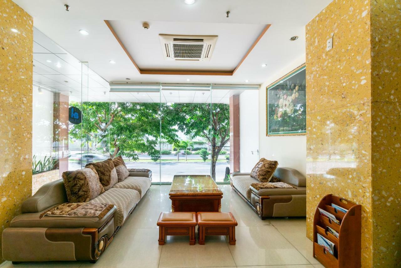 Oyo 375 Hoa Binh Hotel Ντα Νανγκ Εξωτερικό φωτογραφία