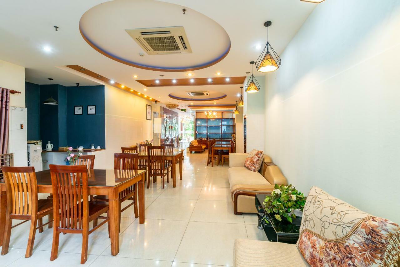 Oyo 375 Hoa Binh Hotel Ντα Νανγκ Εξωτερικό φωτογραφία