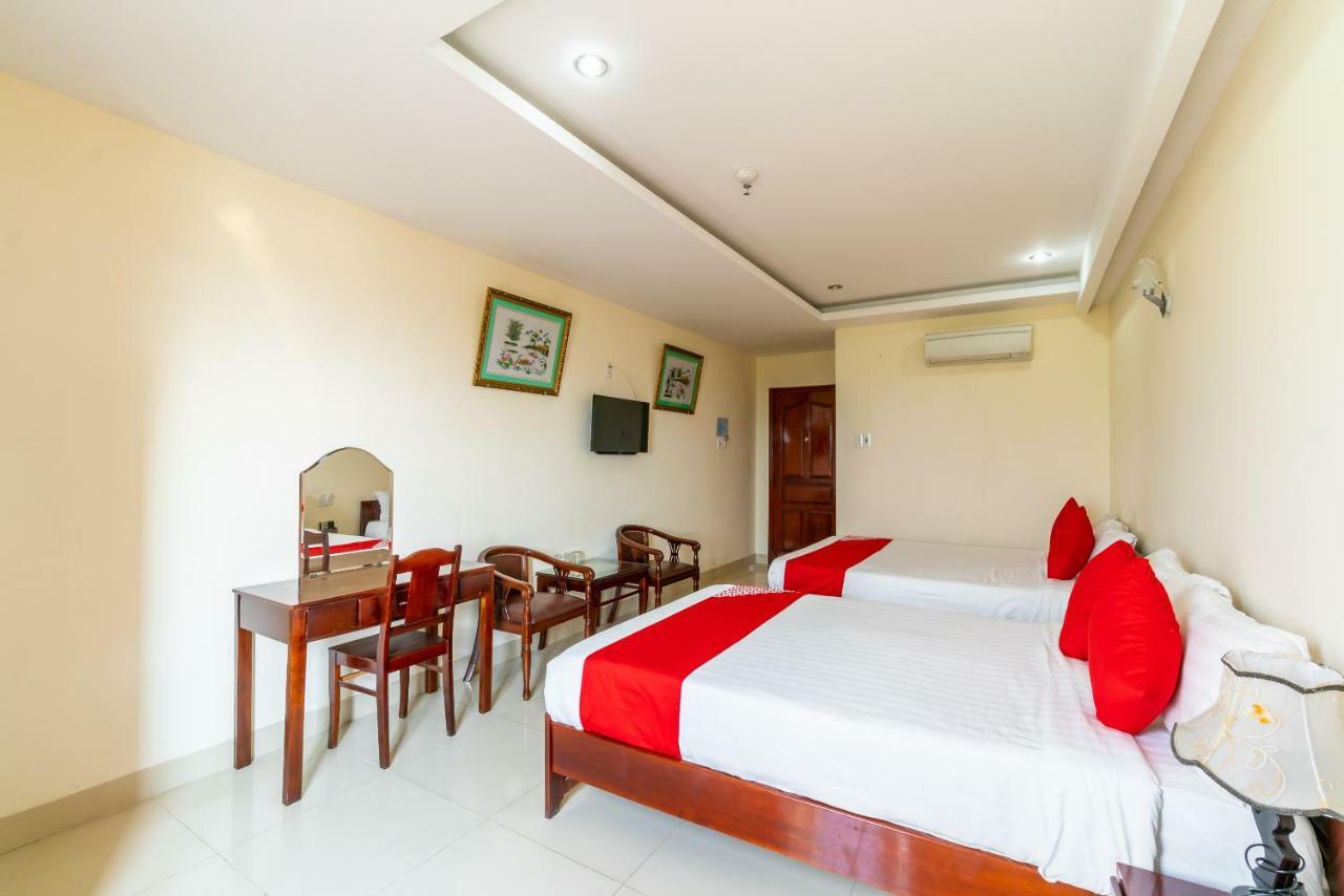 Oyo 375 Hoa Binh Hotel Ντα Νανγκ Εξωτερικό φωτογραφία