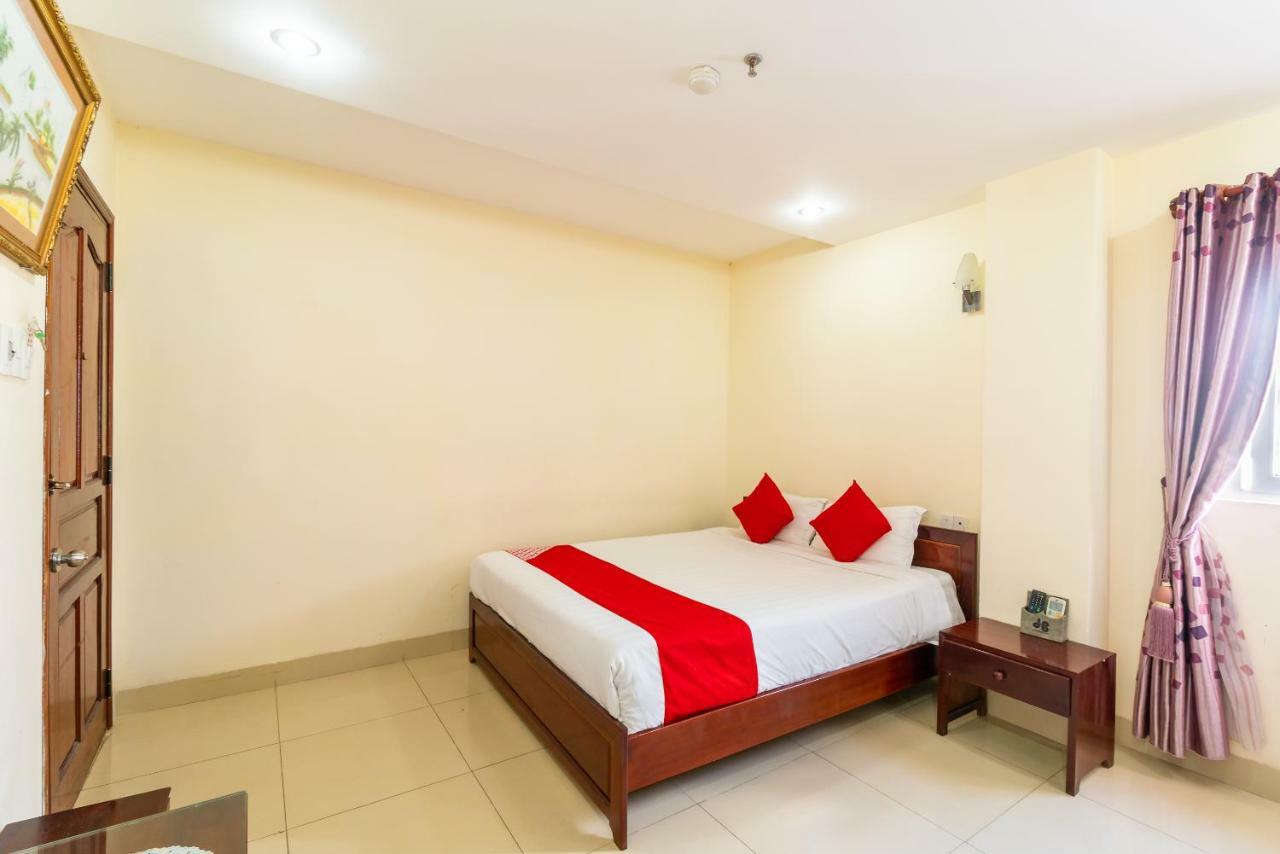 Oyo 375 Hoa Binh Hotel Ντα Νανγκ Εξωτερικό φωτογραφία