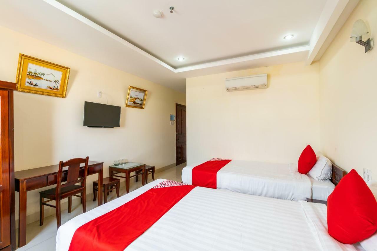 Oyo 375 Hoa Binh Hotel Ντα Νανγκ Εξωτερικό φωτογραφία
