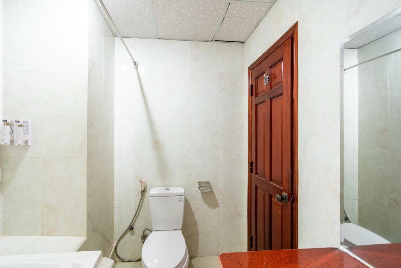 Oyo 375 Hoa Binh Hotel Ντα Νανγκ Εξωτερικό φωτογραφία
