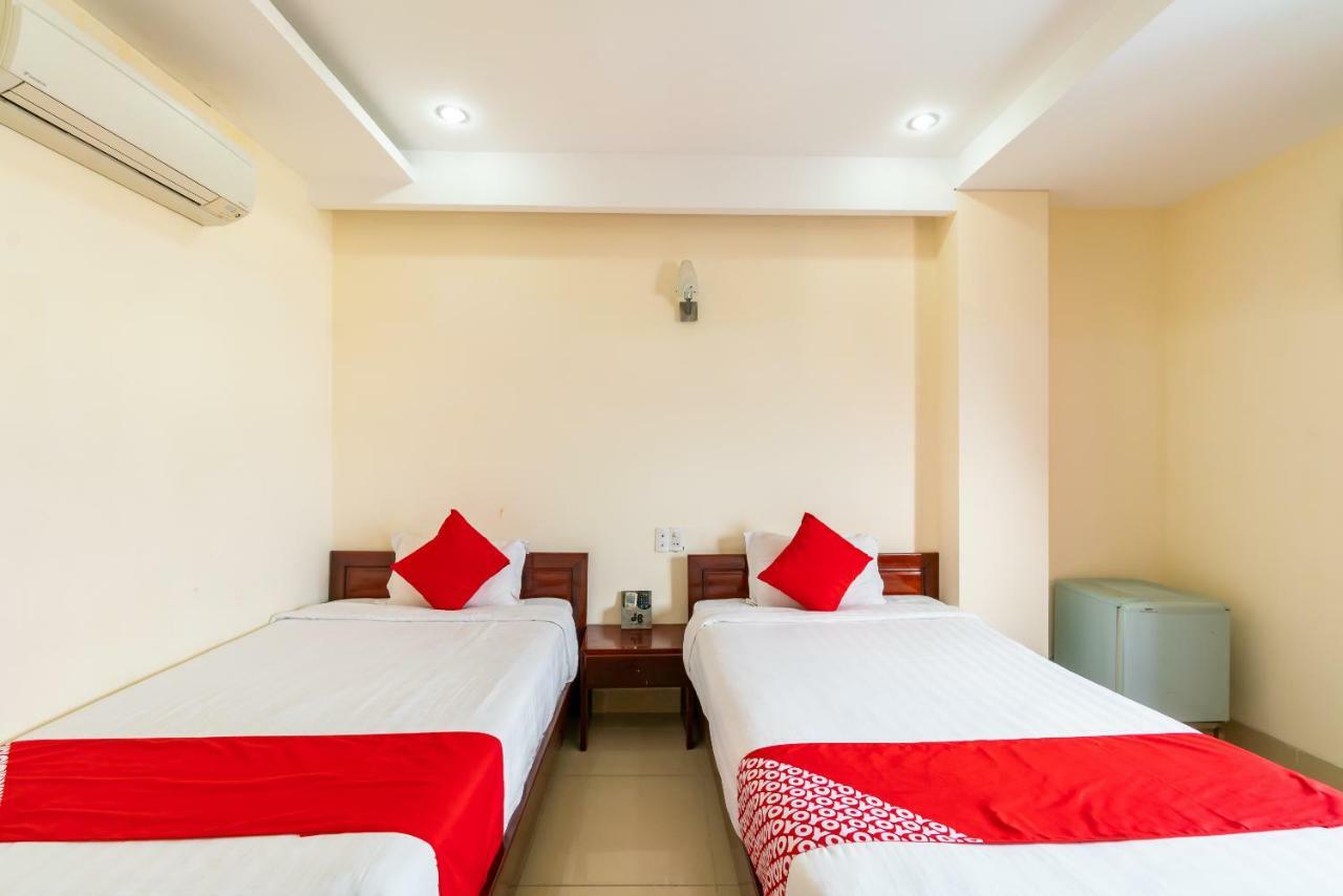 Oyo 375 Hoa Binh Hotel Ντα Νανγκ Εξωτερικό φωτογραφία